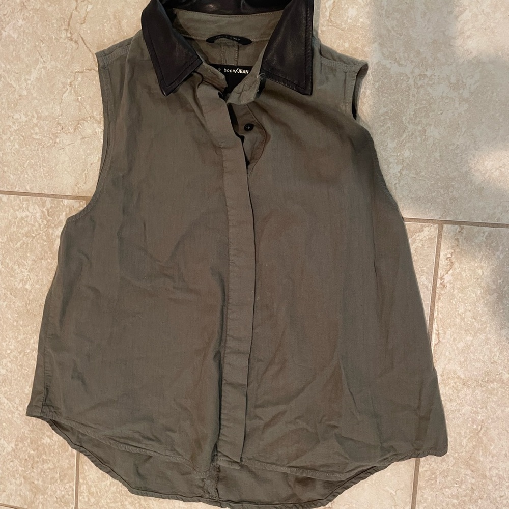 Rag & Bone sleeveless button-down green  top with black leather collar